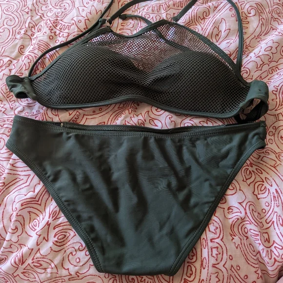 Green mesh strappy bikini - Picture 6 of 9